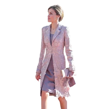 

Lace Mother Of The Bride 2020 Dresses With Jacket Knee Length Applique Dusty Mother Gown Long Sleeve 2 Piece Wedding Guest Dress