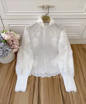 

Coloured Glaze Light Luxurious 20 Good Morning! Butterfly Embroidered Grace Flax Shirt