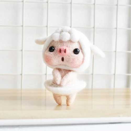 1Pcs Cute Pig Pets Needle Wool Felt kits Handmade Toy Doll Wool Felt Poked Kitting Non-Finished DIY Felting Package