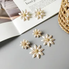 Корейский темперамент Сладкий Имитация Жемчуга Цветок серьги для женщин девушки аксессуары Модные Изящные женские ювелирные изделия