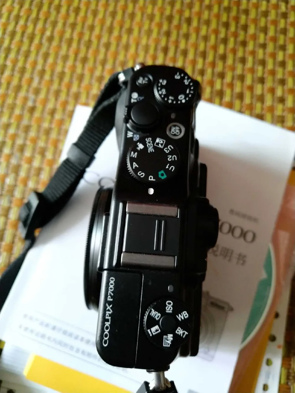 Б/у Nikon Coolpix P7000 10,1 мегапикселя; цифровая камера с 7.1x широкий Zoom-Nikkor ED объектив и 3-дюймовая пленка ЖК-дисплей