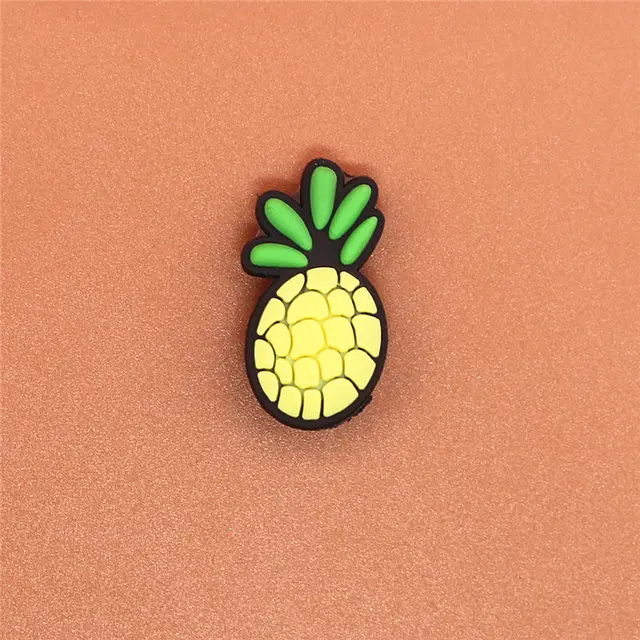 Single Sale 1pcs Shoe Charms Cartoon Heart-shaped Garden Shoe Accessories Buckle Decorations Fit Croc Wristband JIBZ Kids X-mas H