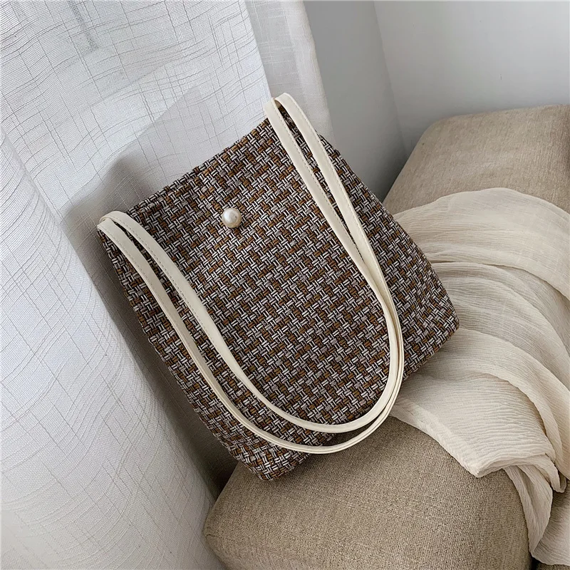 

2019 small fresh in summer many bucket by hand bag fashion single shoulder supporting the special package