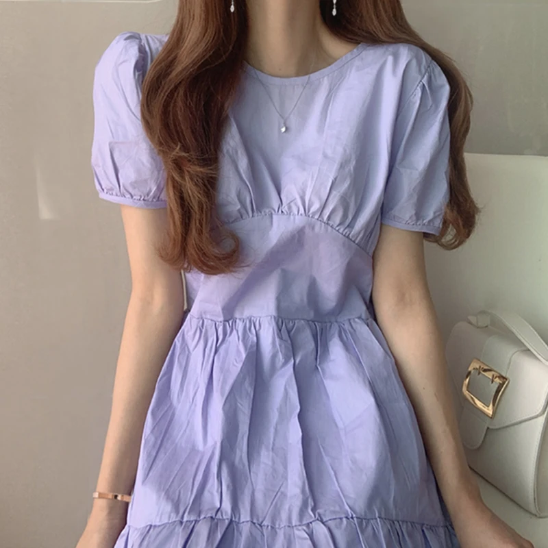 Женское тонкое длинное платье ZOSOL белое с круглым вырезом и ремешком на спине в