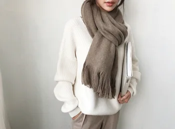 

2020 lazy autumn and winter new loose V-neck sweater pullover short long-sleeved top and outer sweater