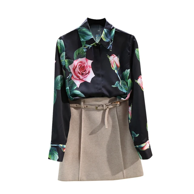 Blusa Estampada com Rosas