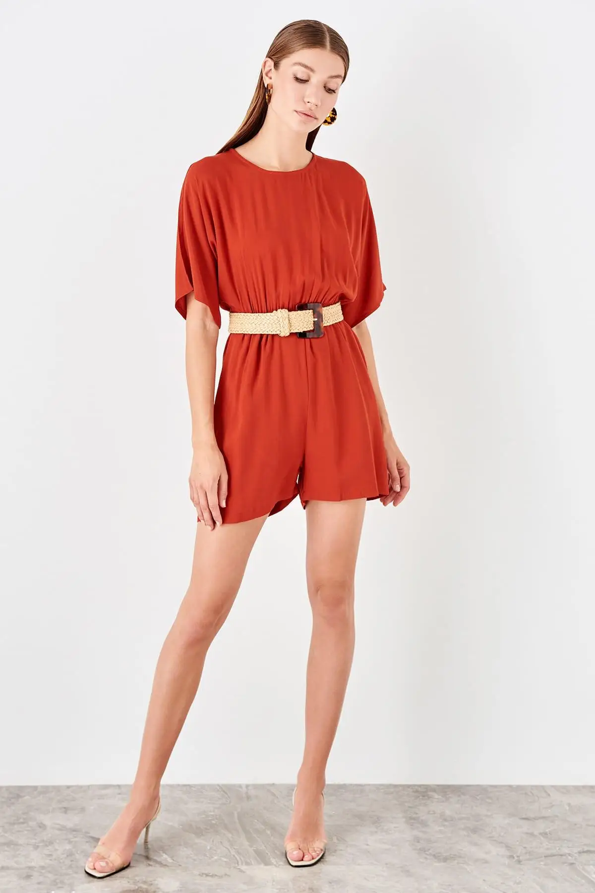 

Trendyol Tile Back Low-Cut Jumpsuit TWOSS19TU0022