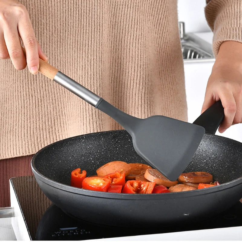 New 12PCS Silicone Kitchen Tools Cooking Sets Turner Soup Spoon Spatula Brush Non-Stick Shovel With Wooden Handle Cooking Tools