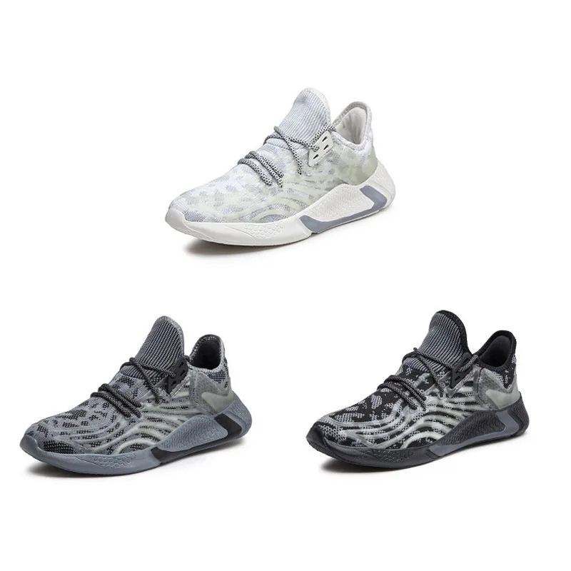 

2020 New Running shoes for men 700 Reflective skeleton of men's sneakers Fashion trend outdoor men's shoes Lightweight shoe