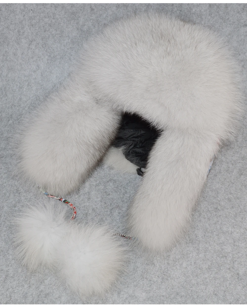 0 (82)