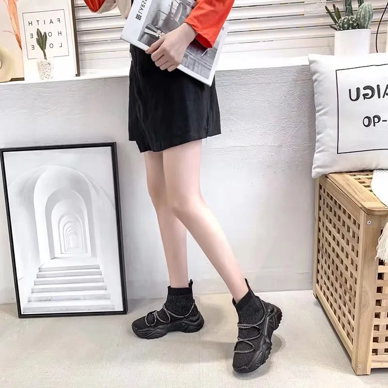 

Ozhouzhan Night Light Thick Bottomed Fly Woven wa zi xie Women's 2019 Autumn New Style Western Style Versatile Short Boots Elast