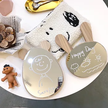 

W&G Cartoon wooden desktop makeup mirror high list face vanity mirror beauty mirror bedroom desktop mirror 2020 New