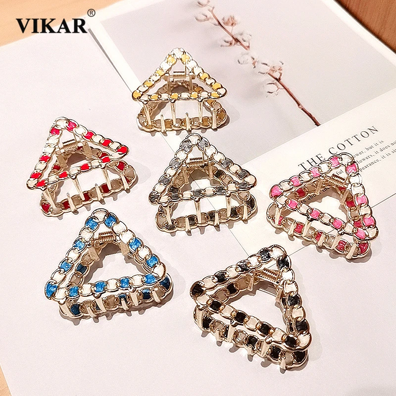 

Simple Dripping Oil Hair Claws Women Girls Sweet Acrylic Triangle Hollow Hair Clips Hairpins Barrette Hair Accessories Headwear