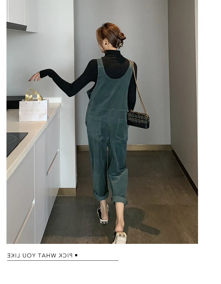 Maternity wear autumn/winter turtleneck base sweater + corduroy retro green C-position suspender trousers suit pregnant swimsuits