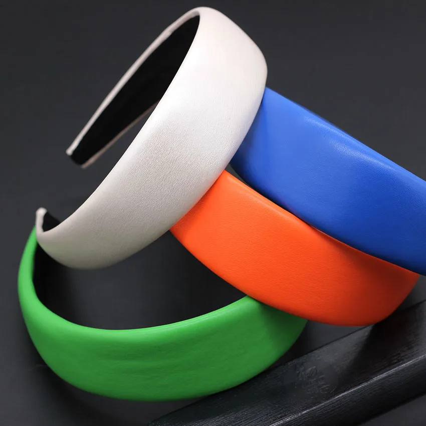 

Fashion ball wild headband New simple multi-color leather fashion temperament headband wide-brimmed travel wild headband 779