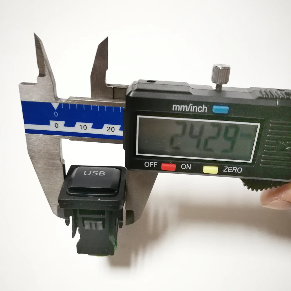 bmw oem slot (1)