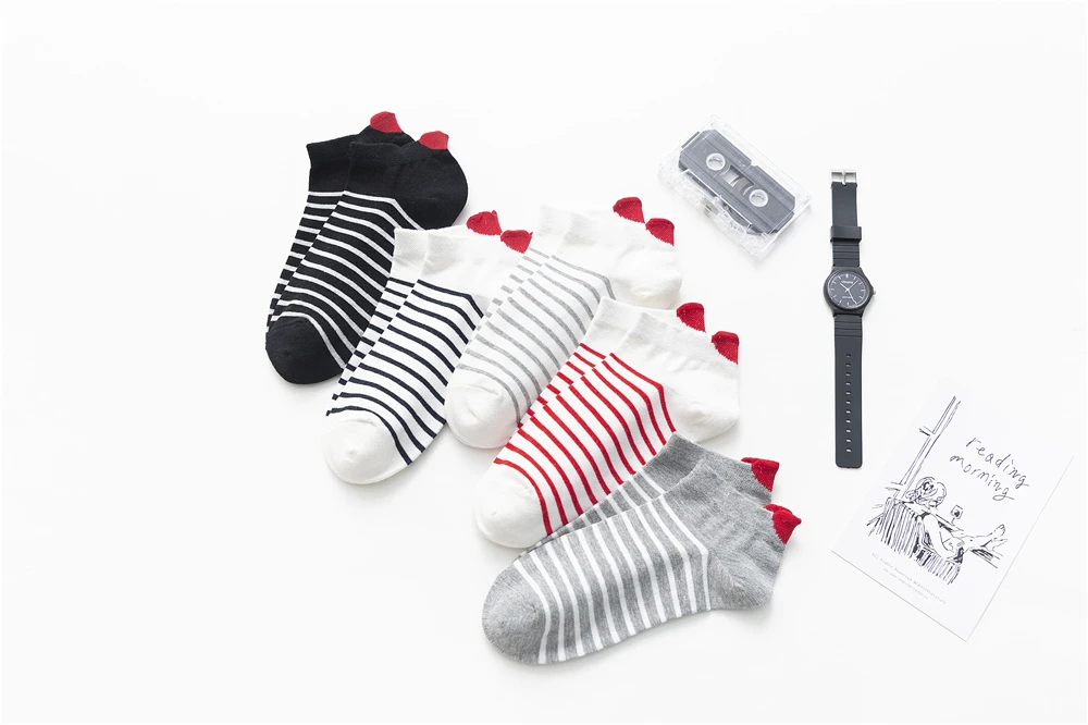INS Neue Nette Rote Liebe Herz Ferse Gestreiften Kurze Knöchel Socken für Mädchen Dropship – Detail 8