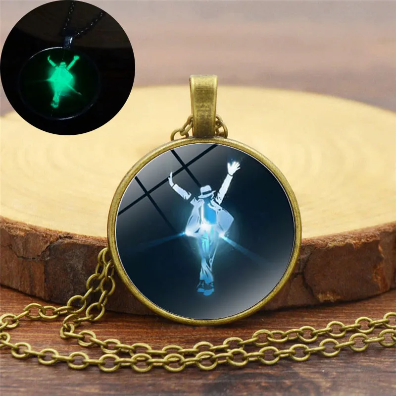 Glow In The Dark Glass Dome Alooy Pendant Necklace Charm Michael Jackson Pattern Luminos Necklace Simple Men Women Jewelry Gift Men’s Clothing 8d255f28538fbae46aeae7: black|Black|Copper|Copper|silver|silver