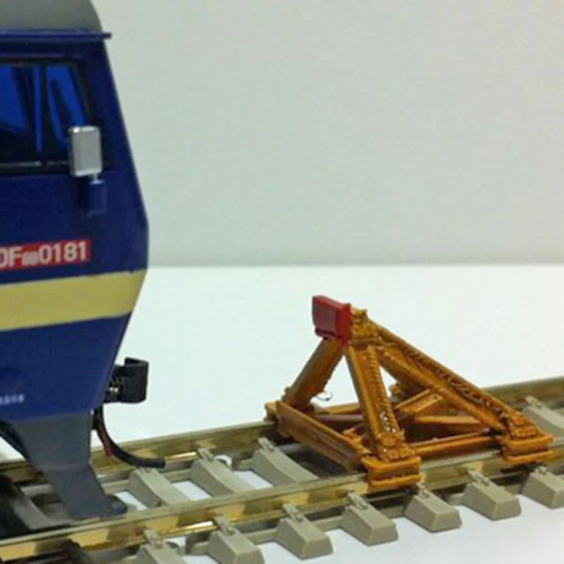  1:87 Track Scene Decoration Buffer Barricade Model for Sand Table HO Scale Train Model