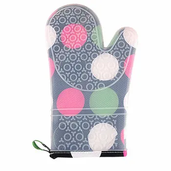 

Anti-scald gloves for microwave ovens thick silicone gloves High temperature resistant heat insulation gloves