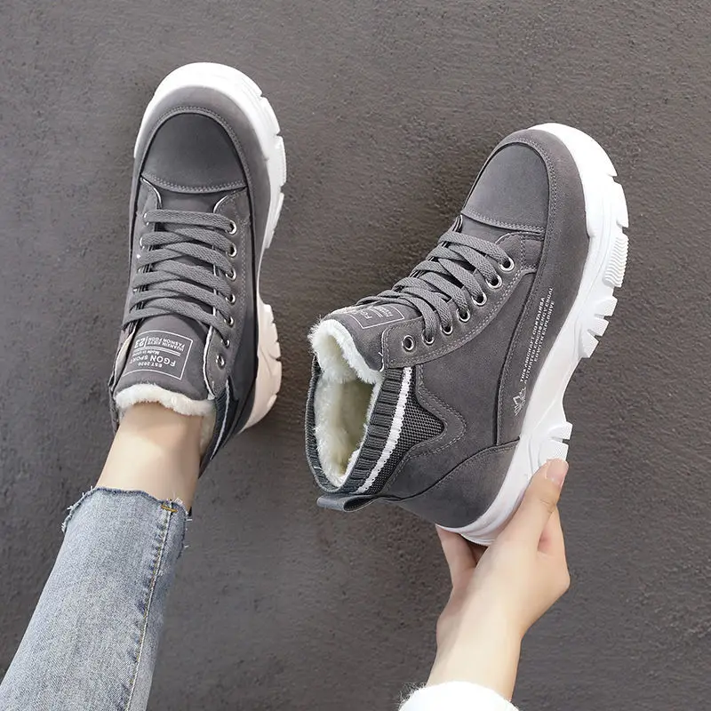 Zapatos informales con cordones para Mujer, zapatillas a la moda con plataforma, botas De nieve, cálidas, De felpa