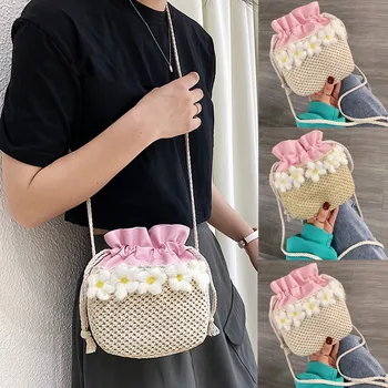 

2020 summer Women's Shoulder Bag fashion Straw Flowers Contrast Color Drawstring Bucke Bag kawaii mini bags sac à main