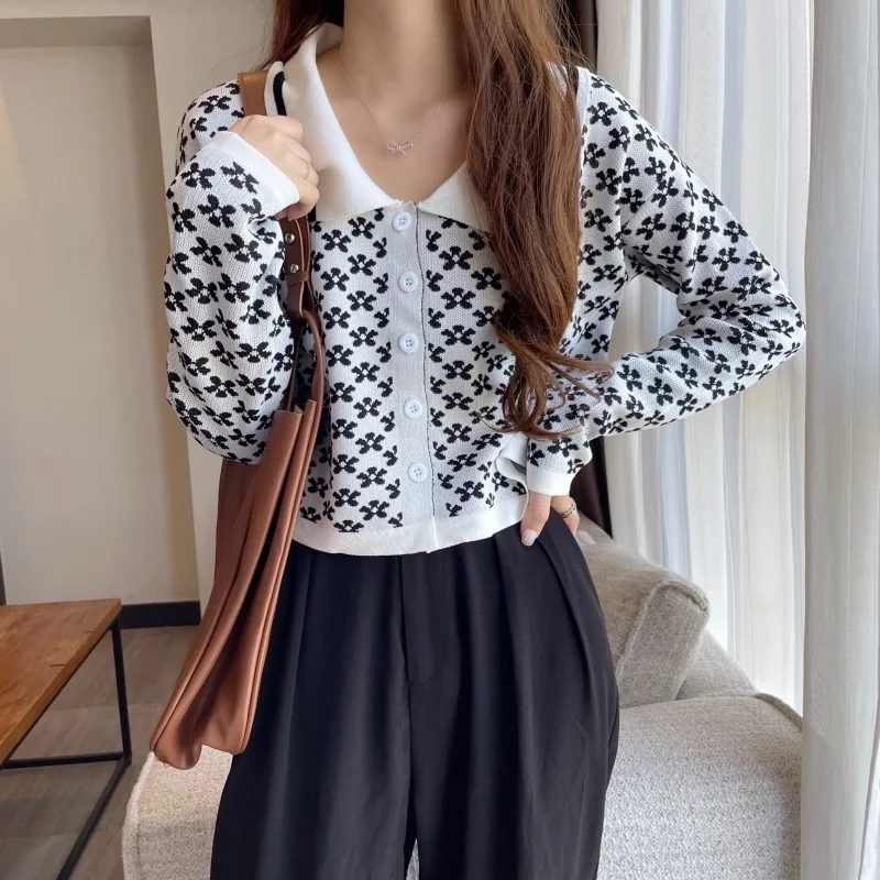 Flower Sweater Women's Autumn and Winter 2021 New Polo Collar Short Long Sleeve Versatile Temperament Thin Top |