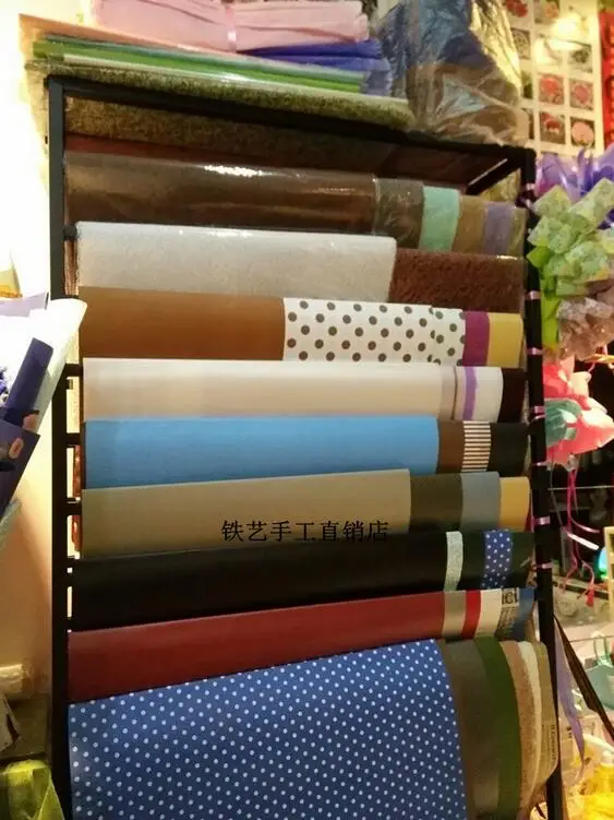 Hanging fabric sample fabric storage rack flowers wrapping paper ribbon ribbon florist shelf scarf silk scarf display shelf 2