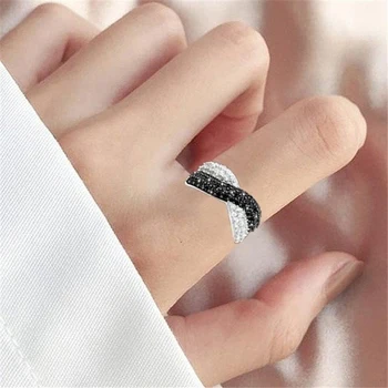 

Classic X Shape Cross Women Ring Luxury CZ Stone Mix Metal Color High Quality Wedding Ring Daily Versatile Design