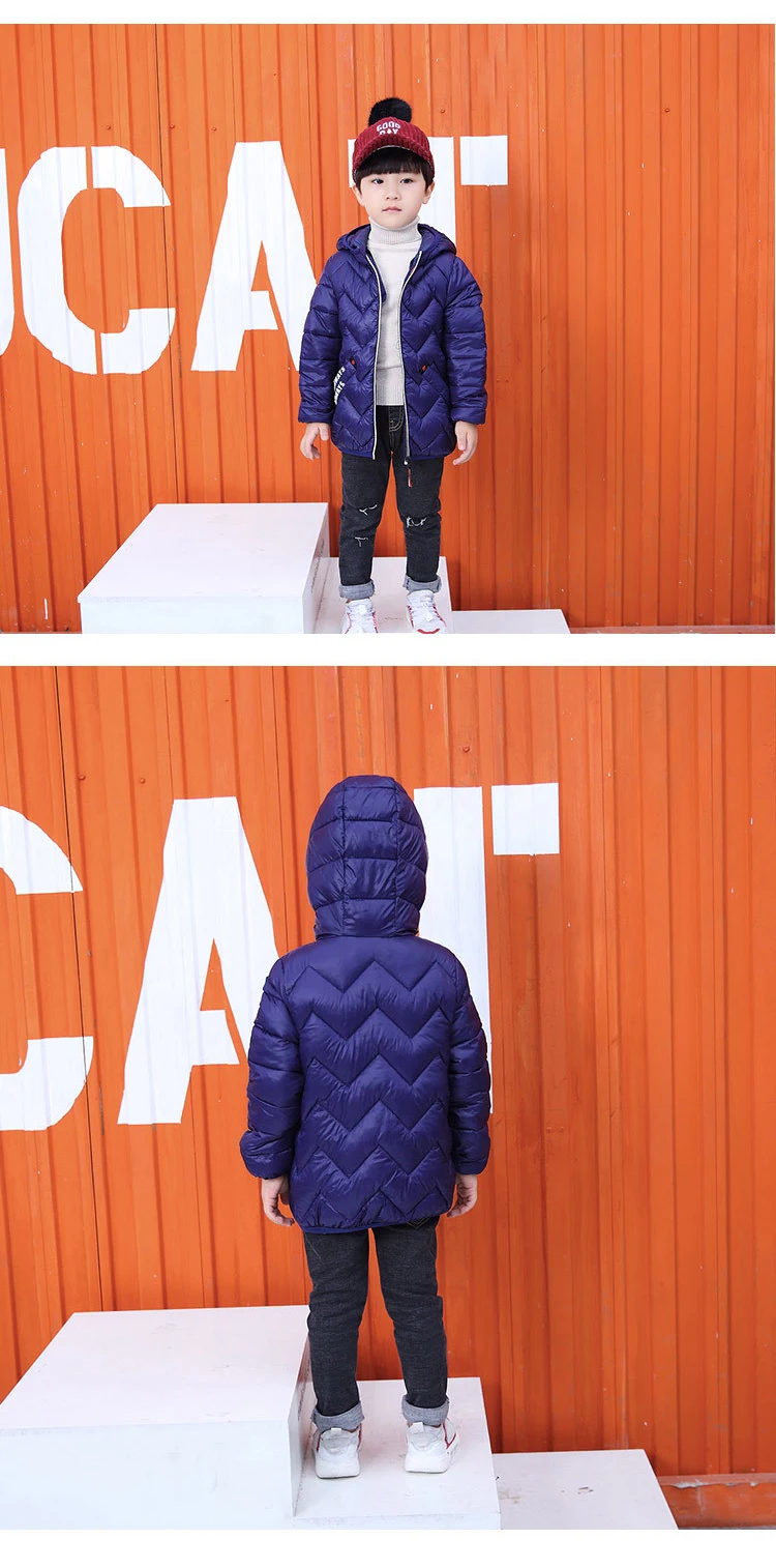 Outono e Inverno Crianças para Baixo Almofada de Algodão Jaqueta de Algodão Anos Novas Menino Menina Bebê Quente Moda Carta Jaqueta 2-12 Luz 25 menina jaqueta de algodão bebê quente moda carta jaqueta