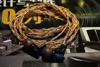 

Ceramic Case Earphone