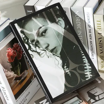 

Fashion Fake Designer Books Simple Modern English Fake Book for Decoration Coffee Shop Hotel Study Soft-fitting Props Book Model