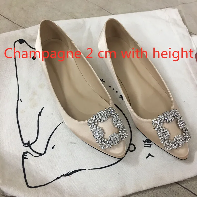 Champagne 2 cm Женские туфли на высоком каблуке; коллекция года; сезон весна-осень; женские туфли-лодочки на высоком тонком каблуке с острым носком из шелкового сатина и искусственной кожи, украшенные стразами и пряжкой - Цвет: Champagne 2 cm