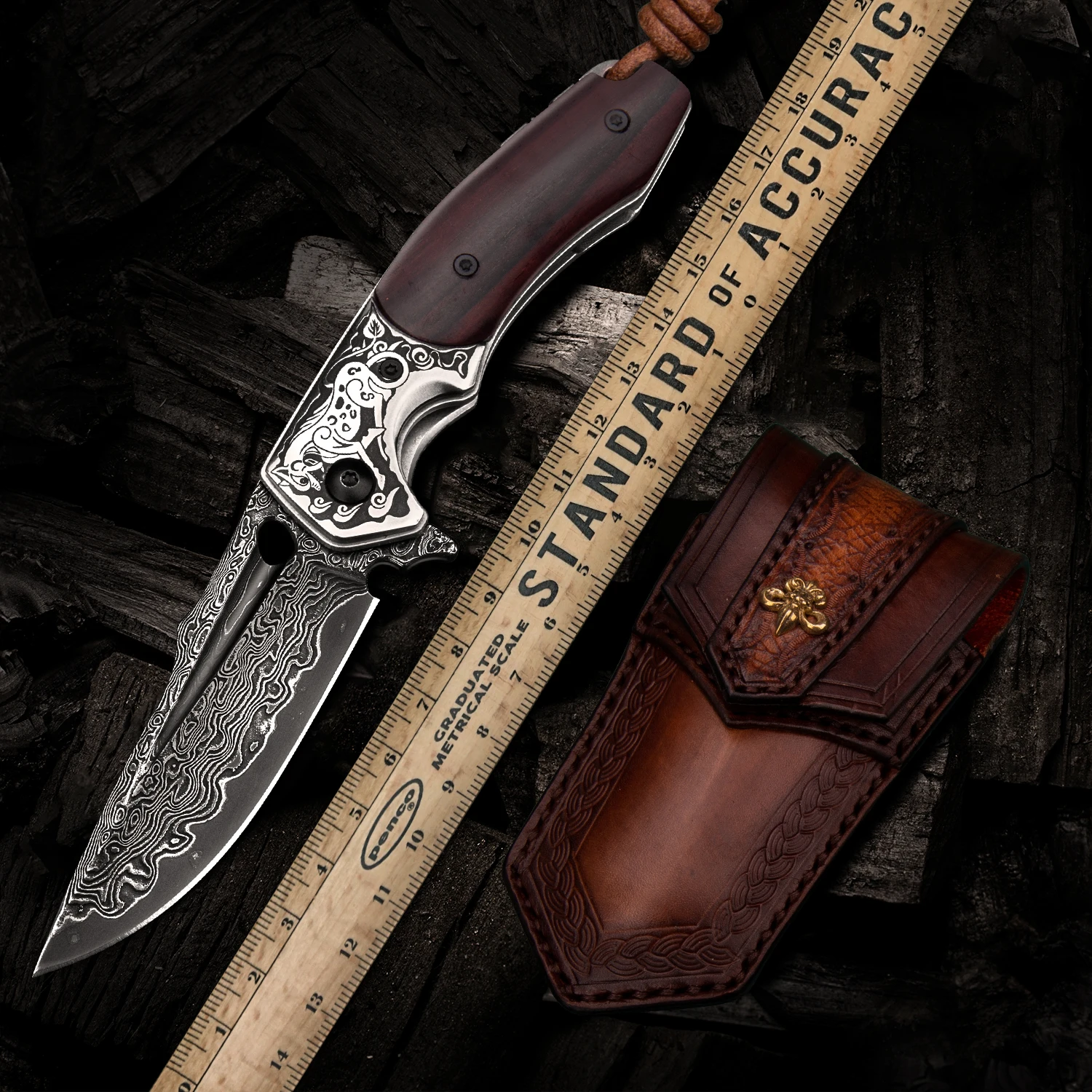 Handmade Folding Knife Damascus Steel Blade Wooden Handle EDC Self Defense Camping Hunting Tactical Pocket Knives with Sheath