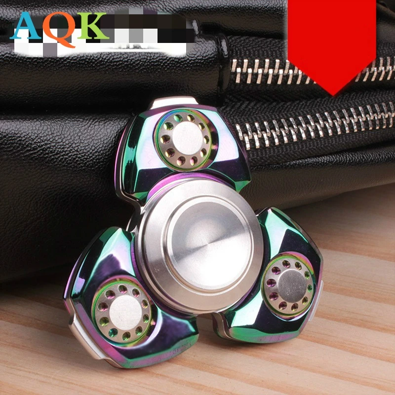 

Metalen Vijf Fingertip Gyro Adult Gyro Screw Ball Beugel Vinger Gyro Fidget Spinner Finger Gyroscope Model Decompression Toys