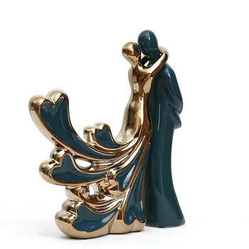 

European Gold Plated Couple Figure Statue Creative Resin Character Sculpture Room Decor Ornament Home Decoration Accessories