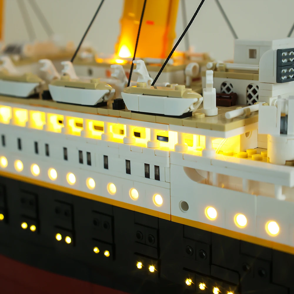 LED Light Kit for Titanic Compatible With LEGO® 10294 Set 