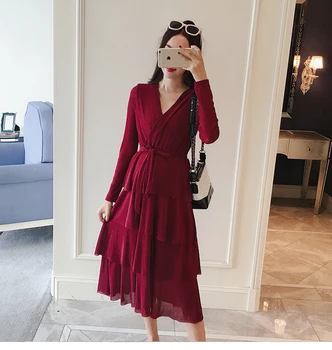 

Explosion style maternity dress spring and autumn fashion new V-neck long sleeve solid color maternity tide mom cake layer dress