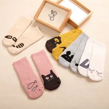 Новые стильные детские носки на осень и зиму, Тонкие разноцветные носки для мальчиков и девочек, с мультипликационным принтом, детские цветные носки