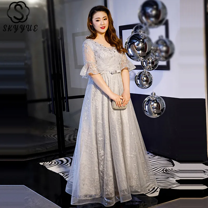 

Skyyue V-Neck Short Sleeve Eveing Gown A-Line Floor-Length Women Party Dresses Lace Plus Size Embroidery Robe De Soiree T122