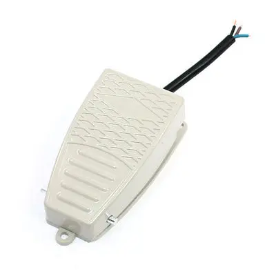 

Antislip Metal Momentary Electric Power Foot Pedal Switch 380V 15A SPDT NO+NC