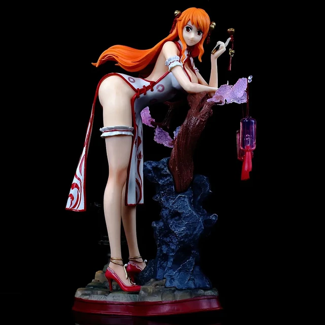 One Piece Figurine Nami The Thief In Luffy Outfit OMN1111