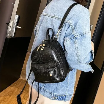 

2020 new women's small backpack cute fashion small fresh backpack ladies travel large capacity backpack