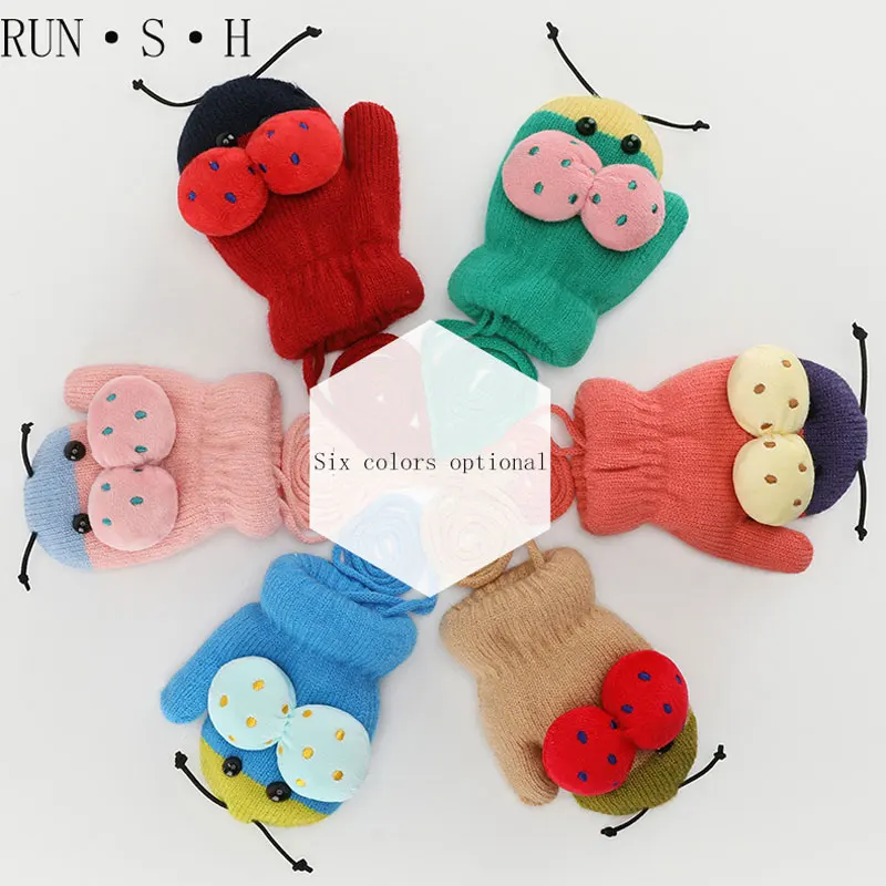 Милый мультфильм ребенок вязание полный палец перчатки зима плюс бархат держать теплый открытый луч порт ремешок Божья коровка форма варежки