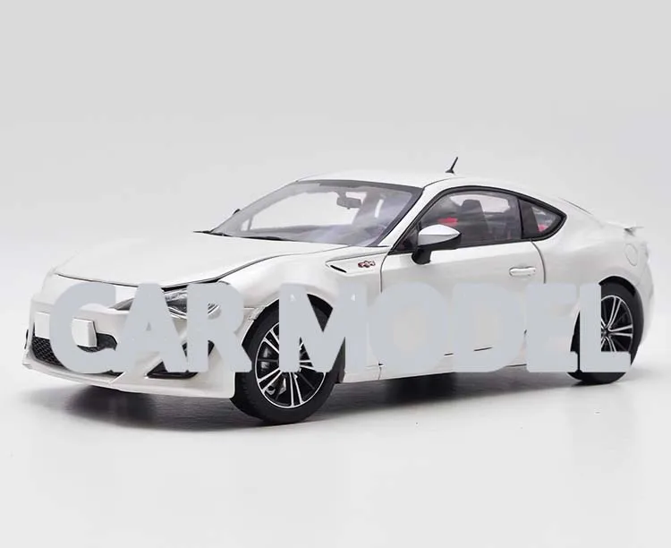 1:18 Масштаб сплав игрушечный транспорт GT86 86 GT спортивный автомобиль модель детская Игрушечная машина Оригинальные подлинные детские игрушки