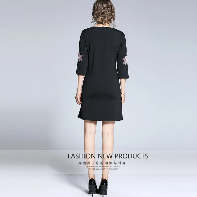 Autumn Woman Floral Embroidered Dress O-neck Female Loose A-line Mini Dresses Thick Black Embroidery Party Dresses