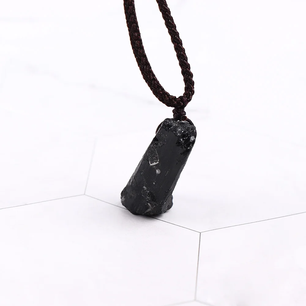 Индивидуальный креативный натуральный кристалл Черный Камень Турмалин кулон ожерелье повседневные дикие Модные аксессуары