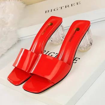 

Fashion High Heels Summer Womens Shoes Transparent Heel Slippers 6.5cm Thick Clear Heel Square Patent Leather House Slippers