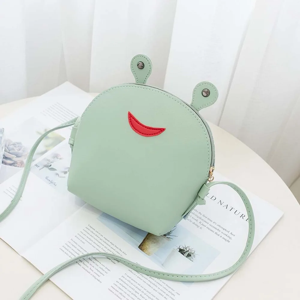 ZHJ90827061GN_0520388303739918549