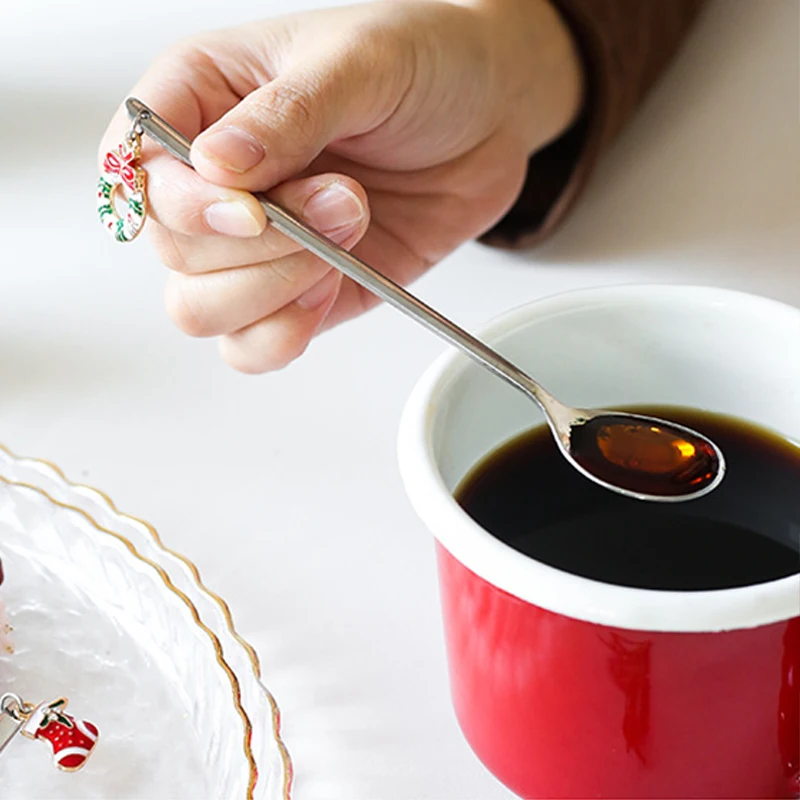 Festive stainless steel christmas spoon – perfect for coffee and desserts – great gift for kids